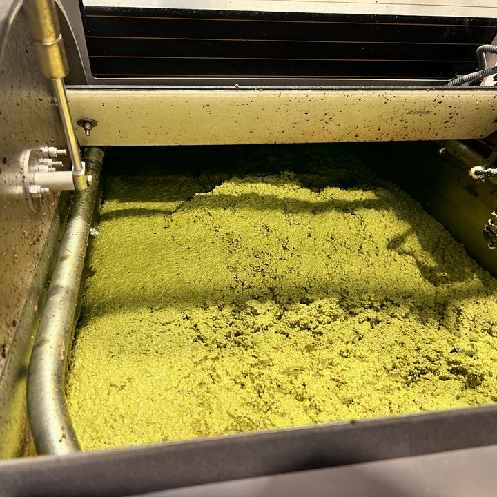 Foto Olio d'oliva Cori Meo Dattilo-Paceco